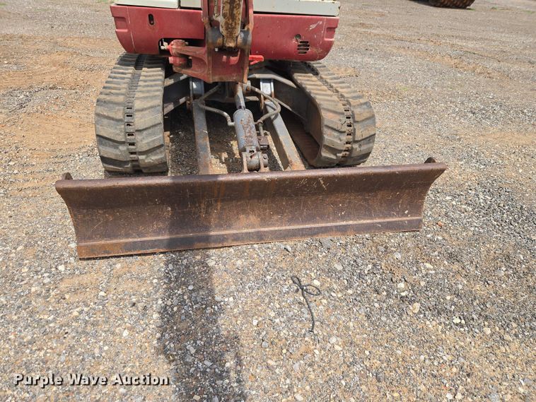 image for item ET5063 2008 Takeuchi TB235 mini excavator