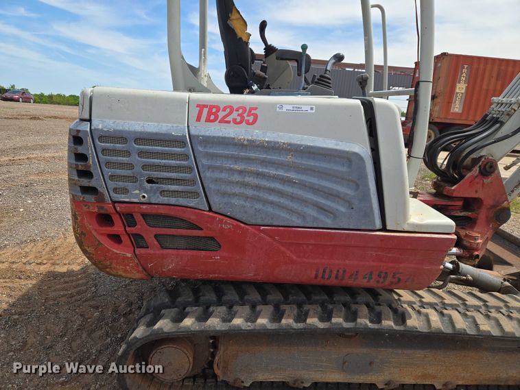 image for item ET5063 2008 Takeuchi TB235 mini excavator