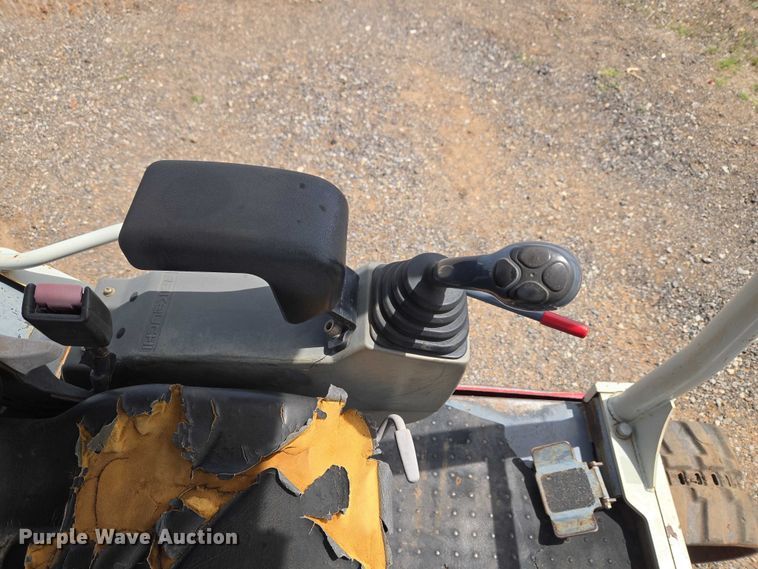 image for item ET5063 2008 Takeuchi TB235 mini excavator