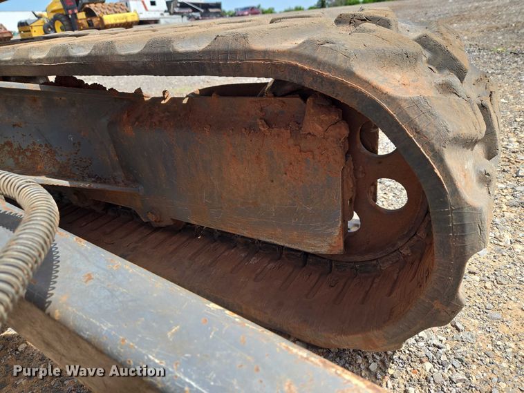 image for item ET5063 2008 Takeuchi TB235 mini excavator