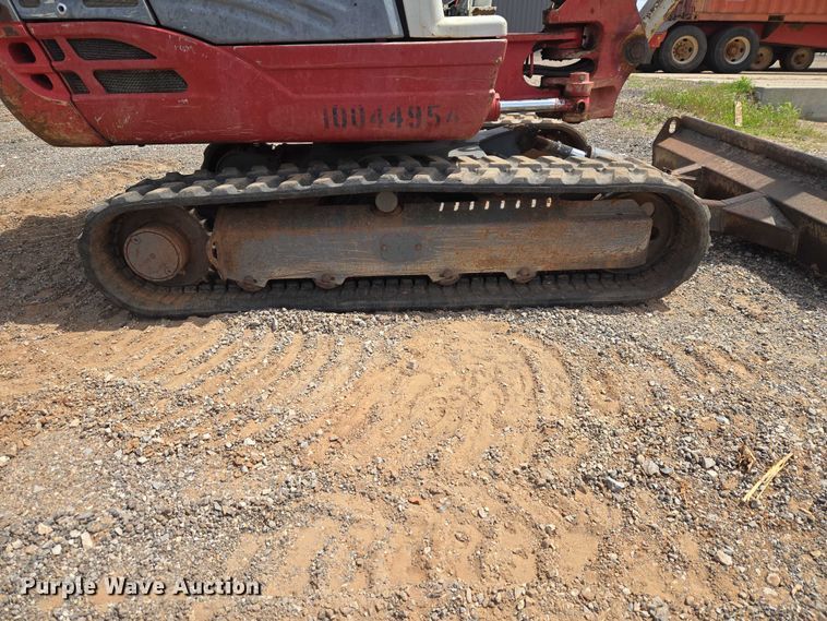 image for item ET5063 2008 Takeuchi TB235 mini excavator