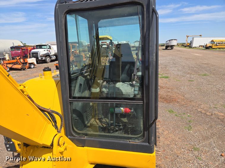 image for item ET5067 2020 Komatsu PC56-7 mini excavator