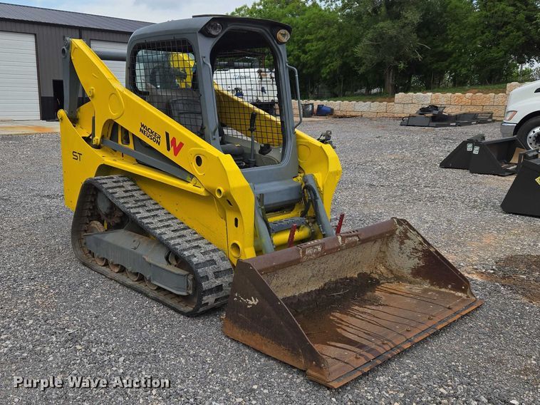 image for item ET5074 2023 Wacker Neuson ST31 tracked skid steer loader