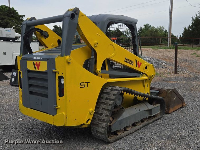 image for item ET5074 2023 Wacker Neuson ST31 tracked skid steer loader