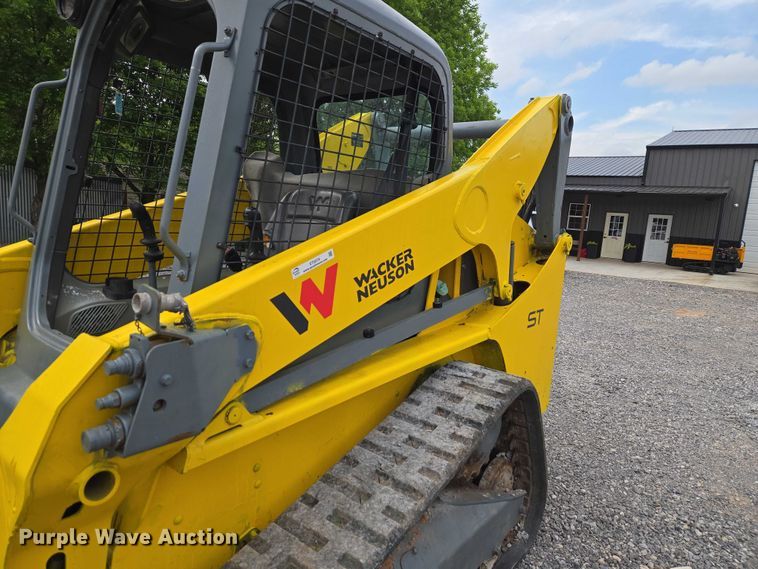 image for item ET5074 2023 Wacker Neuson ST31 tracked skid steer loader