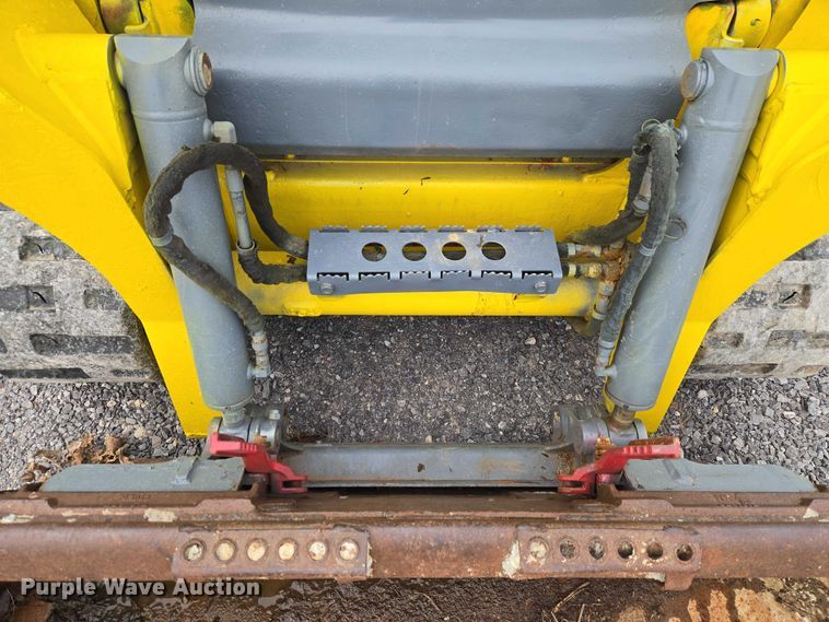 image for item ET5074 2023 Wacker Neuson ST31 tracked skid steer loader