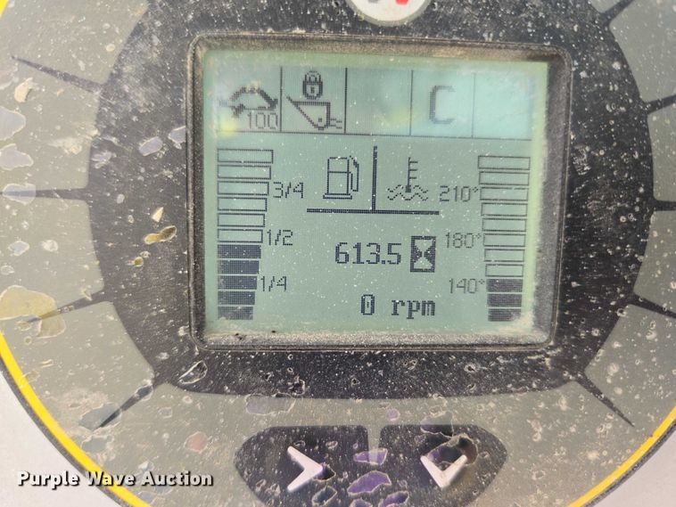 image for item ET5074 2023 Wacker Neuson ST31 tracked skid steer loader