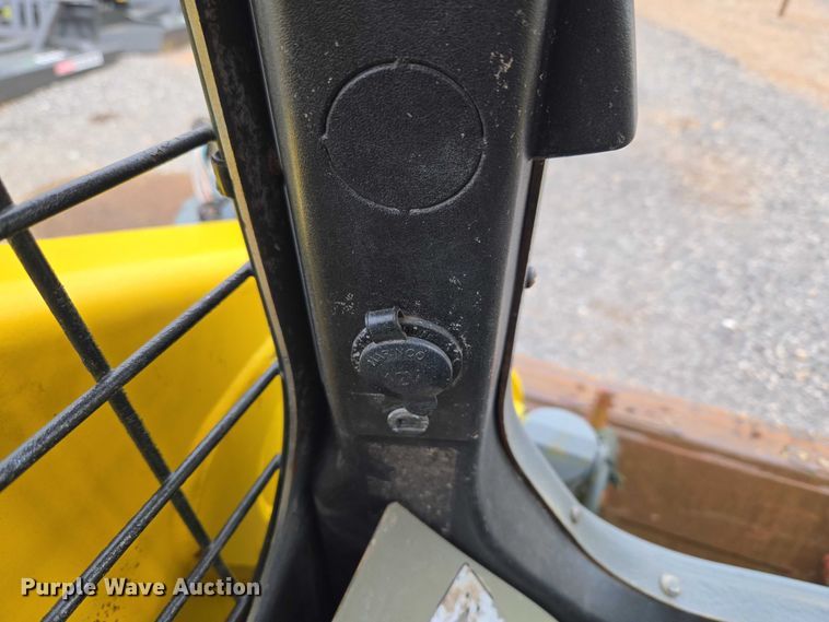 image for item ET5074 2023 Wacker Neuson ST31 tracked skid steer loader