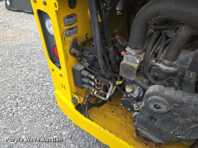 image for item ET5074 2023 Wacker Neuson ST31 tracked skid steer loader