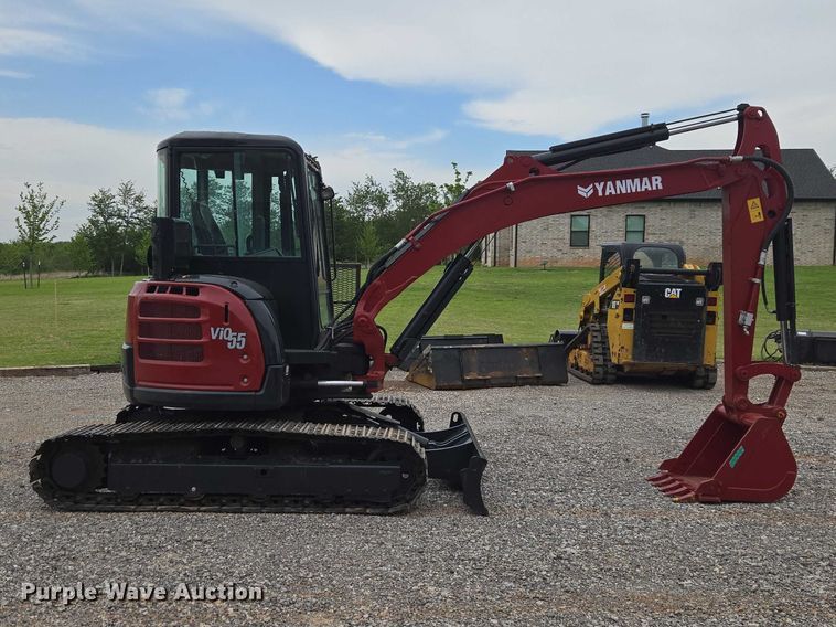 image for item ET5075 2017 Yanmar VIO55 mini excavator