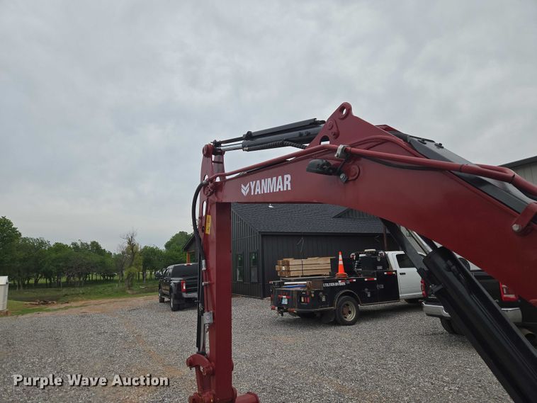 image for item ET5075 2017 Yanmar VIO55 mini excavator