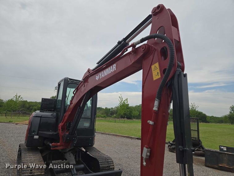 image for item ET5075 2017 Yanmar VIO55 mini excavator