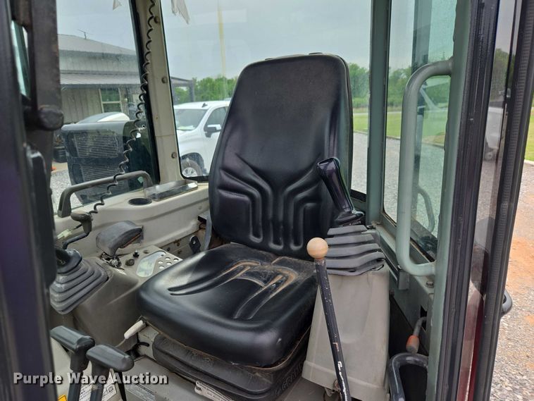 image for item ET5075 2017 Yanmar VIO55 mini excavator