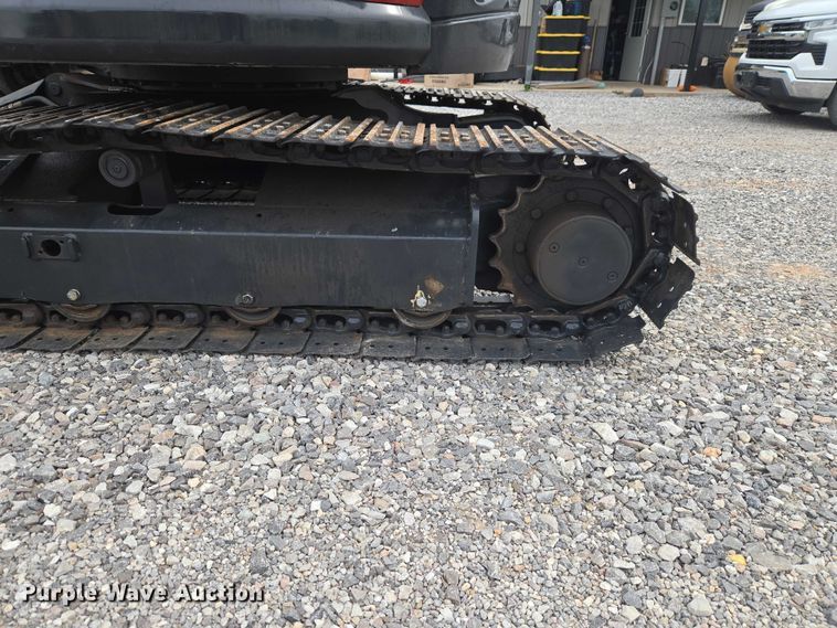 image for item ET5075 2017 Yanmar VIO55 mini excavator