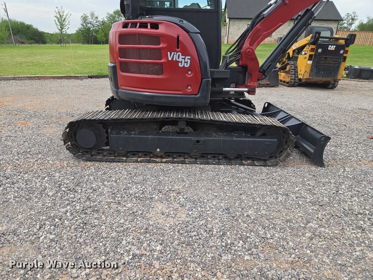 image for item ET5075 2017 Yanmar VIO55 mini excavator