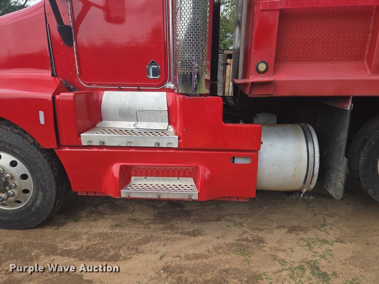 image for item ET5100 1994 Kenworth T600 dump truck