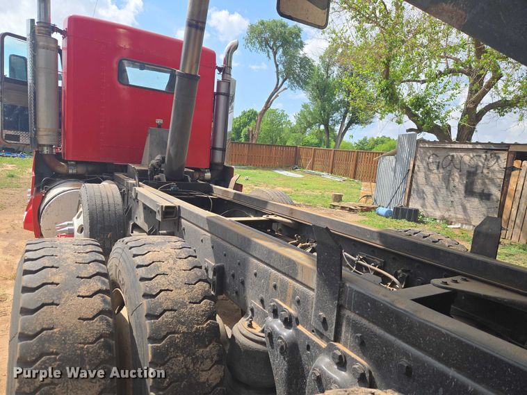 image for item ET5100 1994 Kenworth T600 dump truck