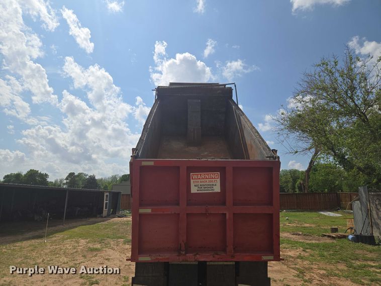 image for item ET5100 1994 Kenworth T600 dump truck