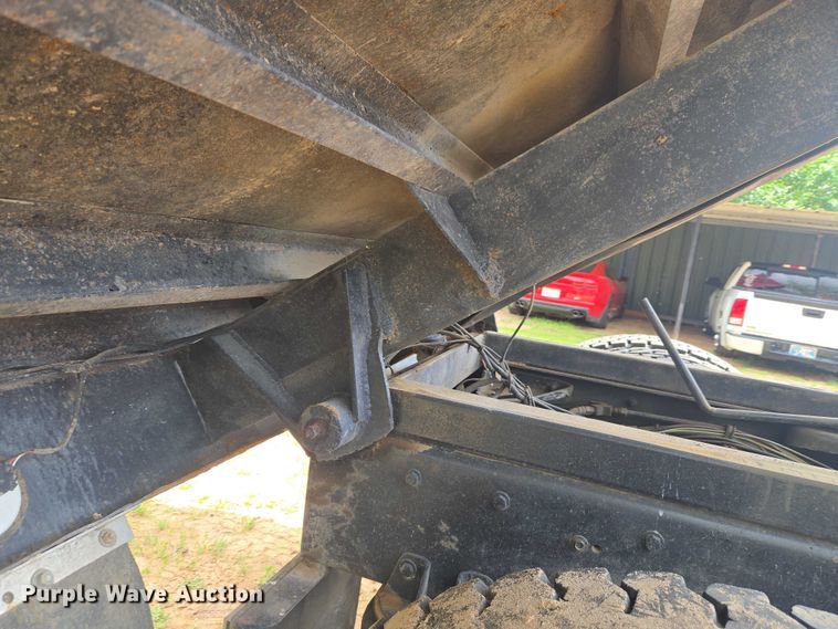 image for item ET5100 1994 Kenworth T600 dump truck