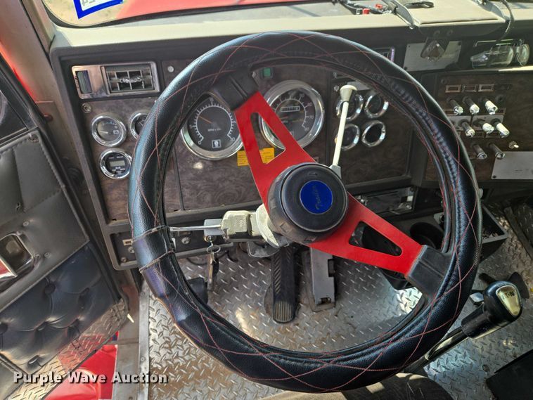 image for item ET5100 1994 Kenworth T600 dump truck