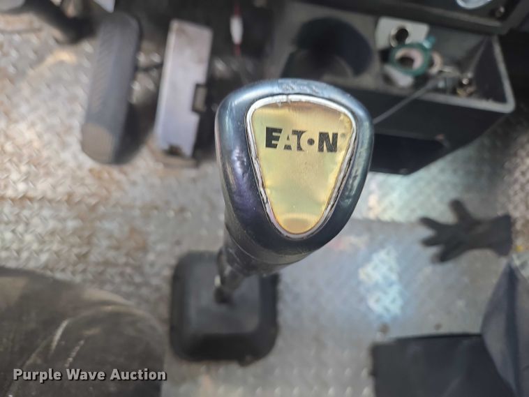 image for item ET5100 1994 Kenworth T600 dump truck