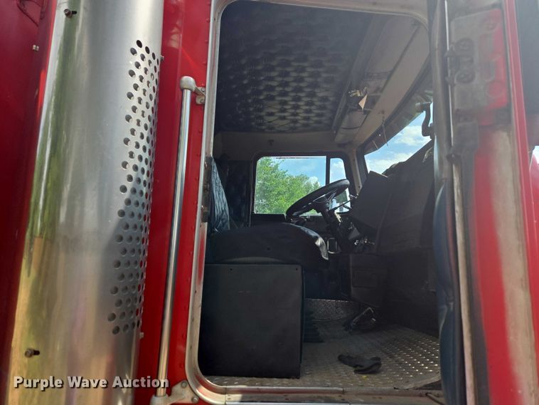 image for item ET5100 1994 Kenworth T600 dump truck