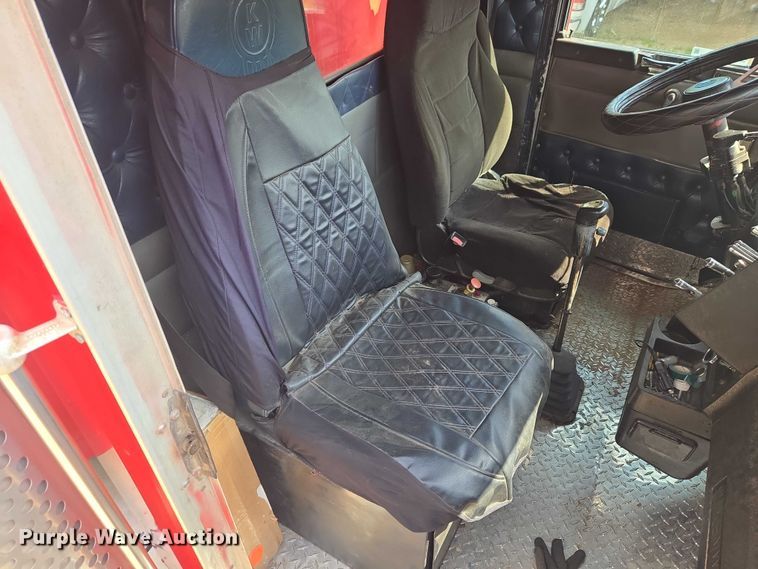 image for item ET5100 1994 Kenworth T600 dump truck