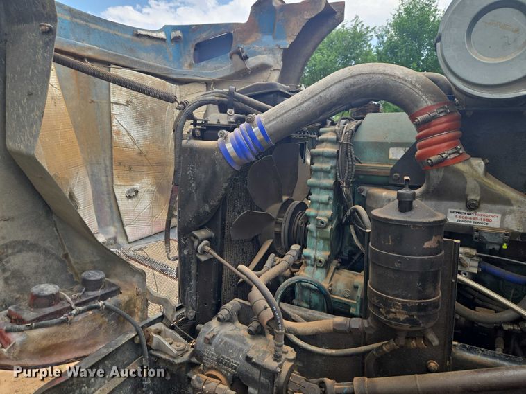image for item ET5100 1994 Kenworth T600 dump truck