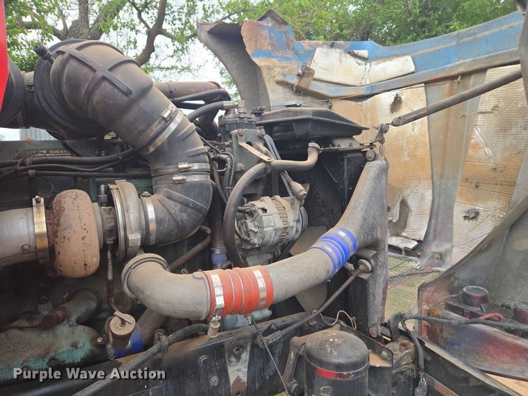 image for item ET5100 1994 Kenworth T600 dump truck