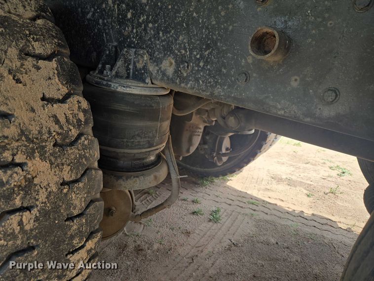 image for item ET5100 1994 Kenworth T600 dump truck