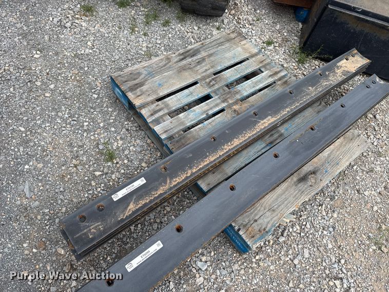 image for item ET6100 (5) Motor grader blades
