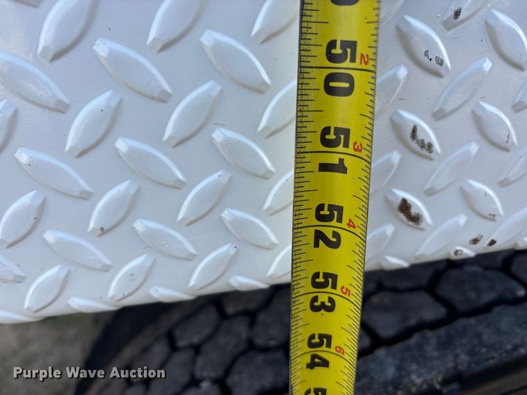 image for item EU0476 2012 Kenworth T800 dump truck