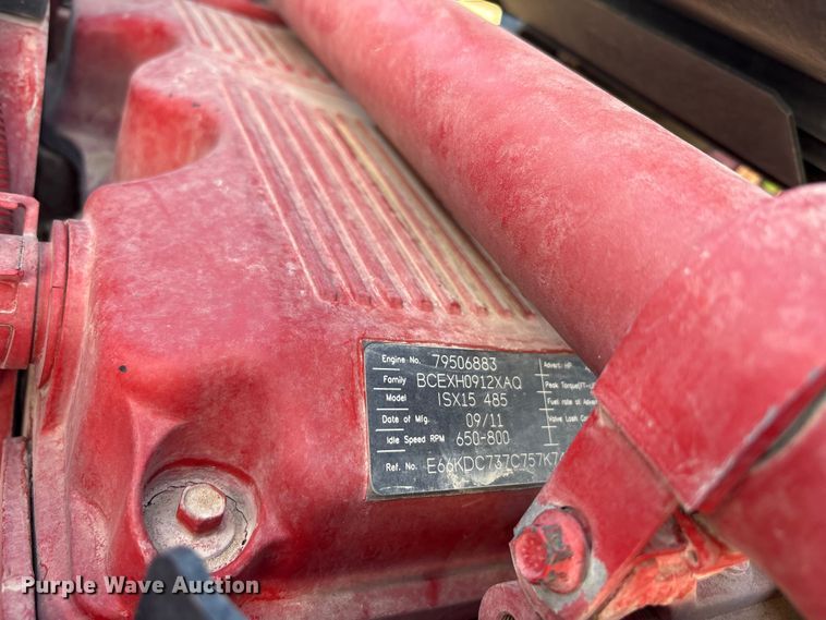 image for item EU0476 2012 Kenworth T800 dump truck