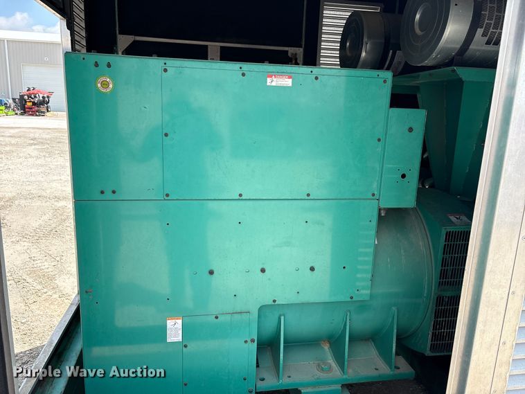 image for item EU0498 Cummins DFGB-4956576 generator