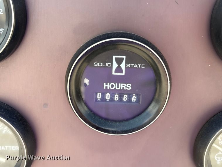 image for item EU0500 -1 Cummins 350Kw generator