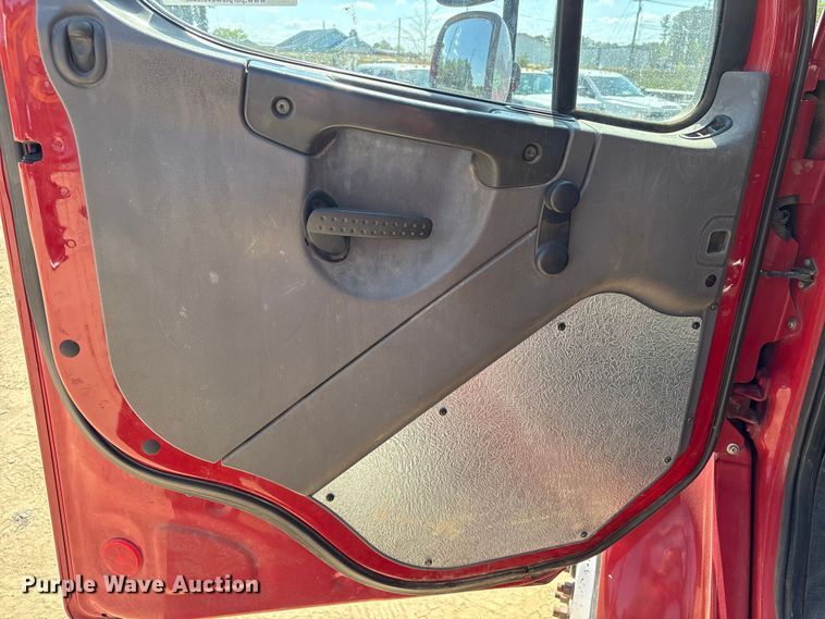 image for item EU0502 2012 Freightliner M2 Business Class dump flatbed truck