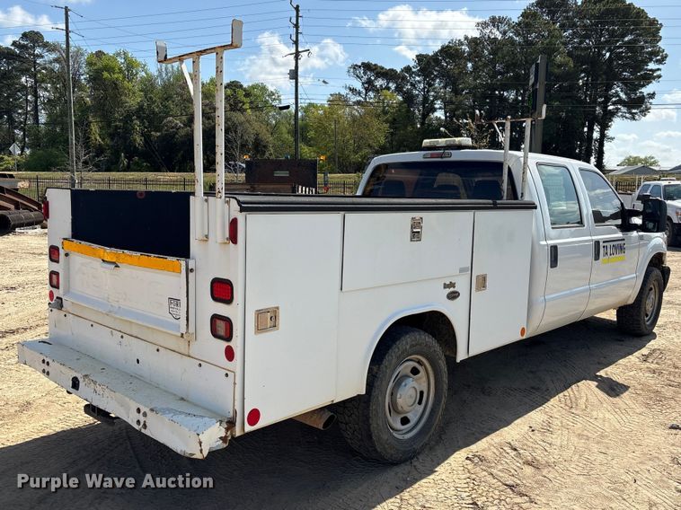 image for item EU0505 2013 Ford F350 Super Duty XL Crew Cab utility bed pickup truck