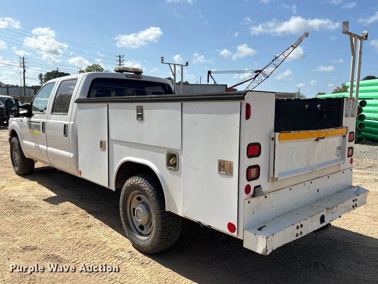 image for item EU0505 2013 Ford F350 Super Duty XL Crew Cab utility bed pickup truck