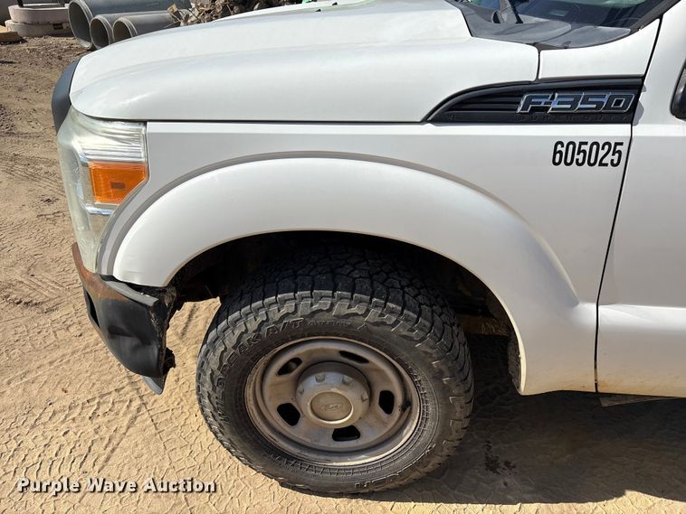 image for item EU0505 2013 Ford F350 Super Duty XL Crew Cab utility bed pickup truck