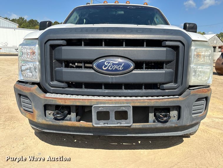 image for item EU0505 2013 Ford F350 Super Duty XL Crew Cab utility bed pickup truck