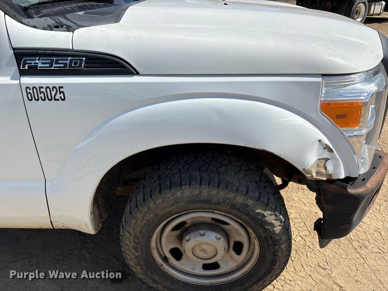 image for item EU0505 2013 Ford F350 Super Duty XL Crew Cab utility bed pickup truck