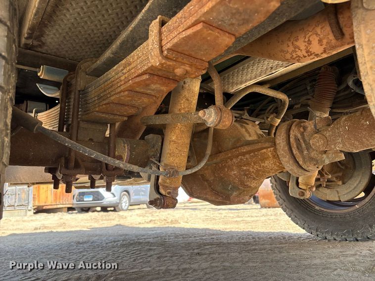 image for item EU0505 2013 Ford F350 Super Duty XL Crew Cab utility bed pickup truck