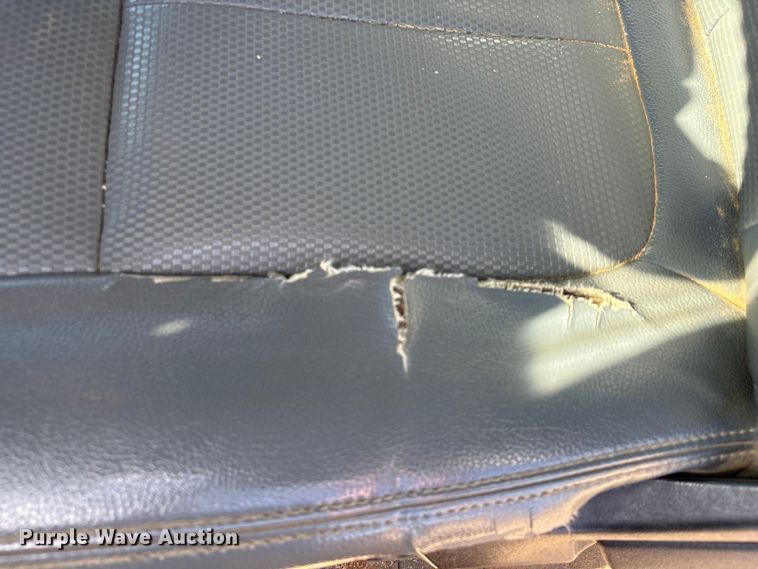 image for item EU0505 2013 Ford F350 Super Duty XL Crew Cab utility bed pickup truck