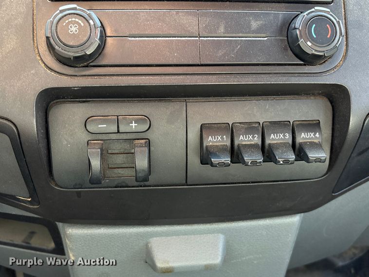 image for item EU0505 2013 Ford F350 Super Duty XL Crew Cab utility bed pickup truck