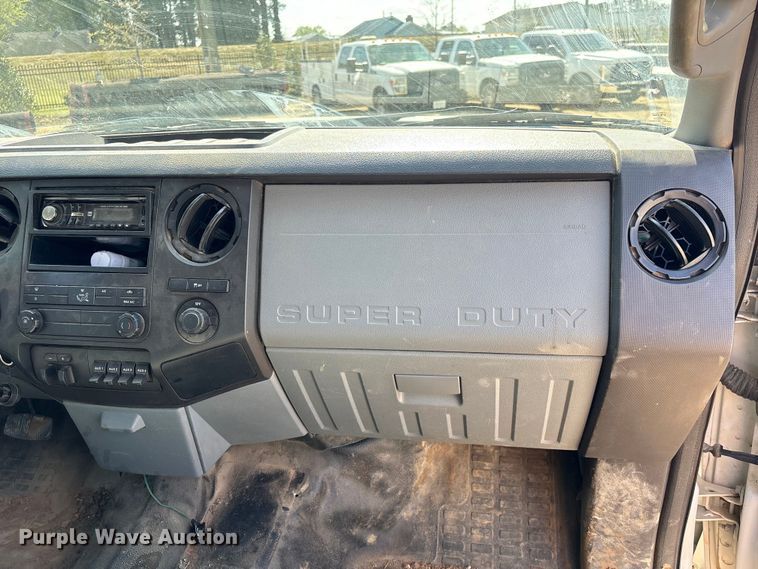 image for item EU0505 2013 Ford F350 Super Duty XL Crew Cab utility bed pickup truck