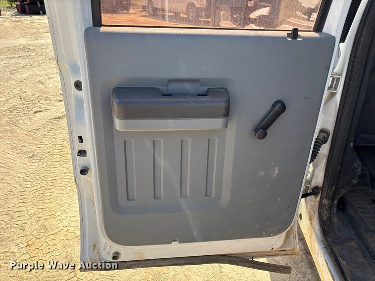 image for item EU0505 2013 Ford F350 Super Duty XL Crew Cab utility bed pickup truck