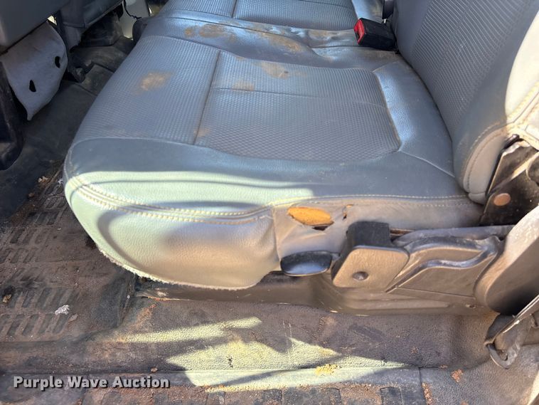 image for item EU0505 2013 Ford F350 Super Duty XL Crew Cab utility bed pickup truck