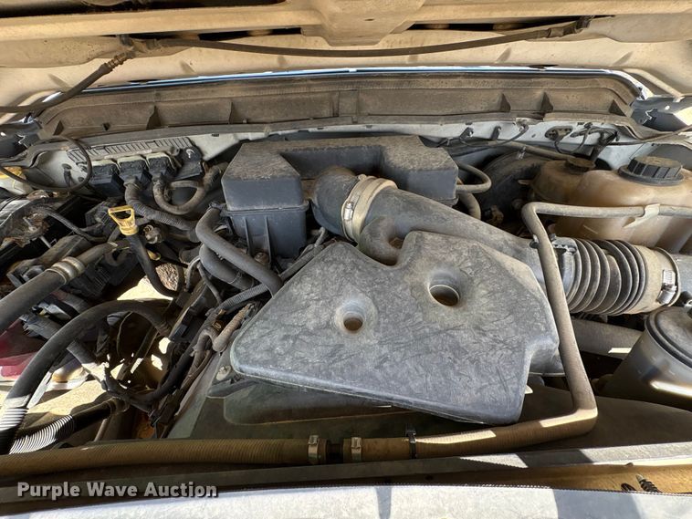 image for item EU0505 2013 Ford F350 Super Duty XL Crew Cab utility bed pickup truck