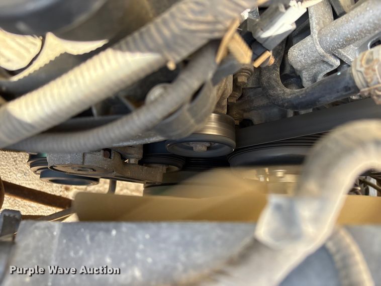 image for item EU0505 2013 Ford F350 Super Duty XL Crew Cab utility bed pickup truck