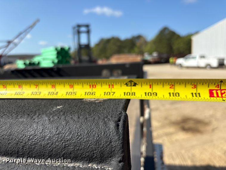 image for item EU0507 2016 Ford F350 Super Duty XL Crew Cab utility bed pickup truck